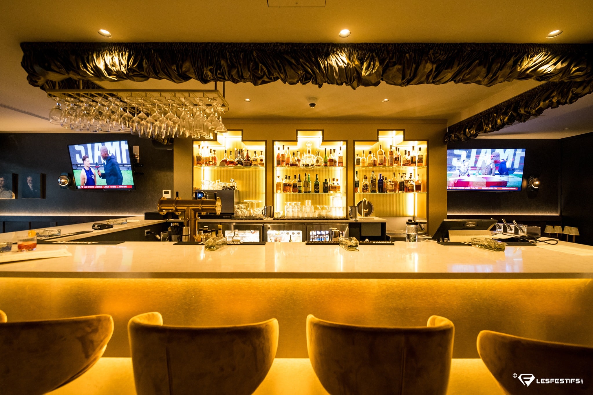 Hôtel Maurice - Société Cigare